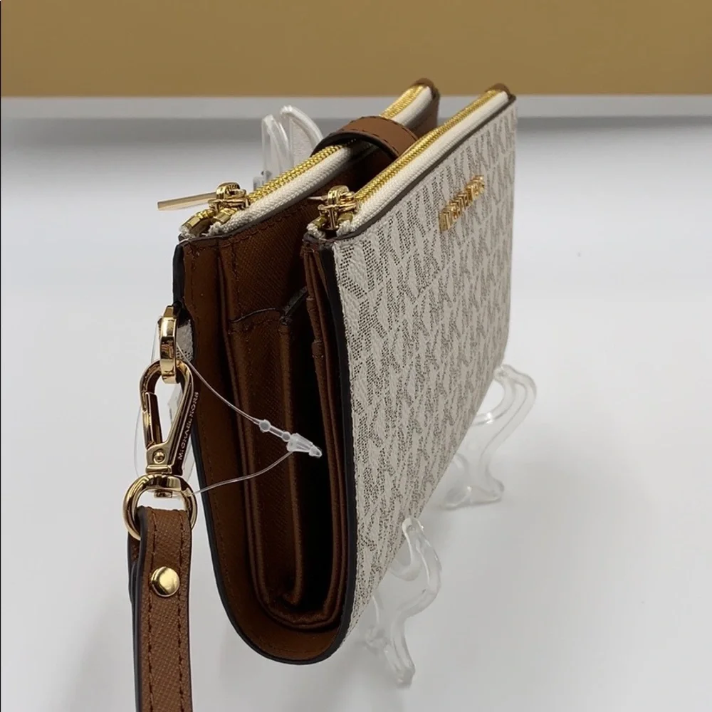 MICHAEL KORS LG DOUBLE ZIP WRISTLET VANILLA - Picture 4 of 16